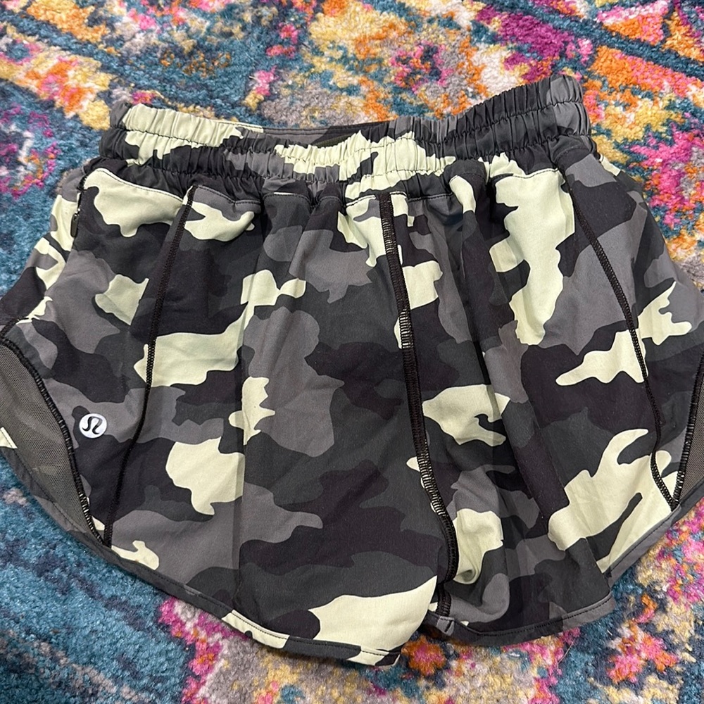 Lululemon!